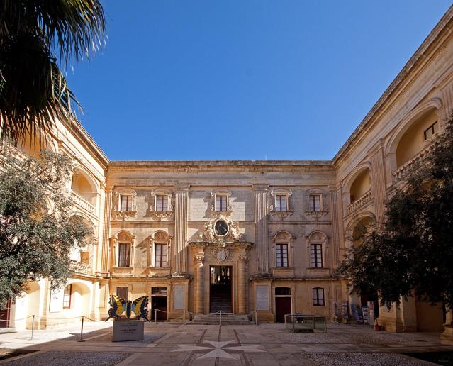 Vilhena Palace